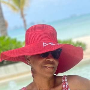 Meet your Posher, Vanessa